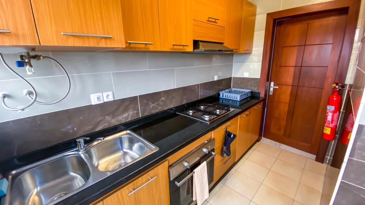 Loumia Premium Bonapriso Apartment Douala Ngoại thất bức ảnh