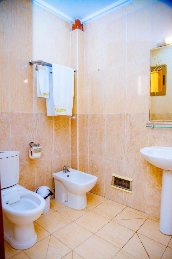 Loumia Premium Bonapriso Apartment Douala Ngoại thất bức ảnh